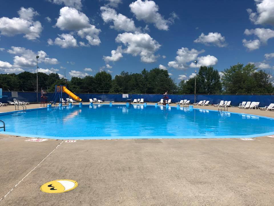 Hartford City Restructures Pool Staffing, Schedules Public Works Interviews